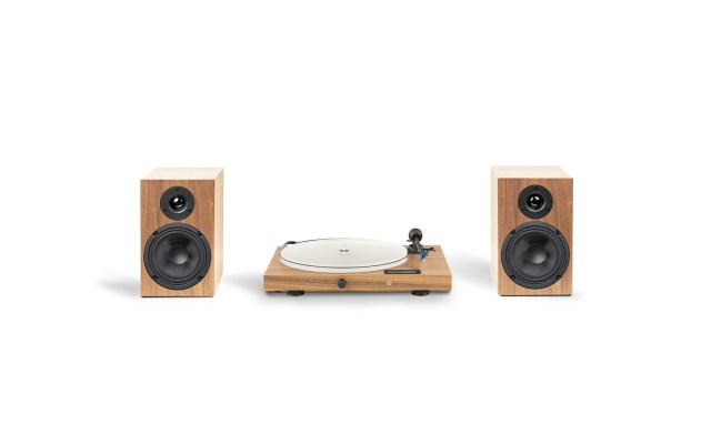 Juke Box S2 Hifi Set Walnut 1