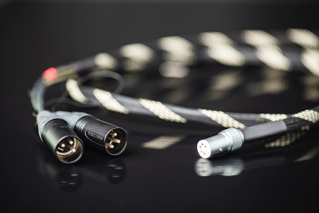 X8 cables